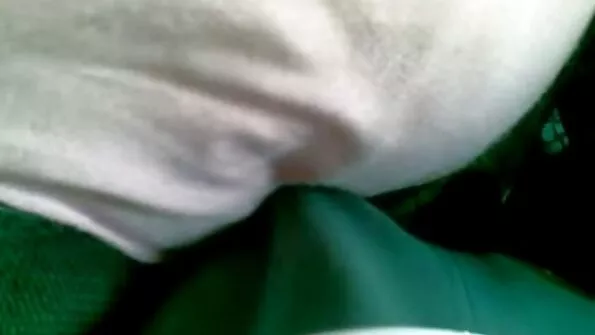 Noored tüdrukud seksivad karmilt ilusa armukesega.